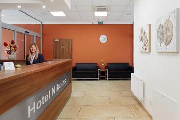 Hotel Nikolas