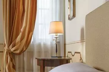 酒店 Villa Policreti