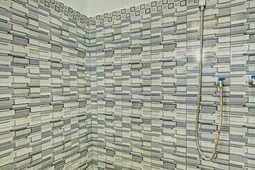 Spot On 91715 Hotel Citra Dewi 1