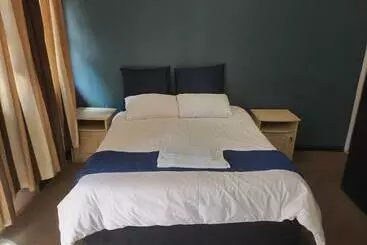 Bed and Breakfast 54 Brecher