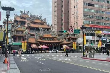 Meworld Hotel   Songshan