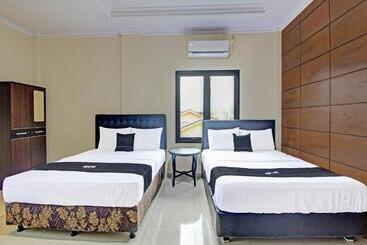 호텔 Collection O 91666 Meyli Guesthouse