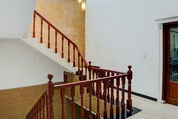 فندق Jr Residence Syariah Near Jalan Setiabudi Medan Redpartner