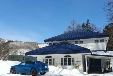 هاستل Luna Lodge