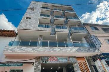 ホテル Gran Plaza San Rafael