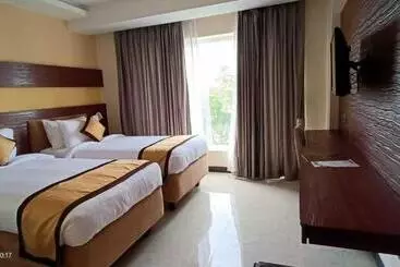 Hotelli Golden Retreat