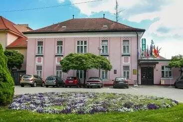 فندق Ensana Pro Patria