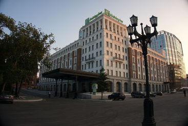Hotel Nesterov Plaza