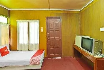 Hotel Oyo 90595 Pelangi Beach Resort Cherating