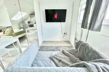 Отель The Melrose