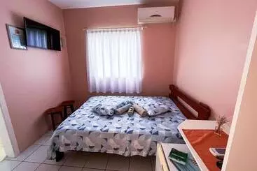 ペンション Pousada águas Do Embaú