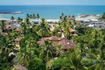 Hotel Jim S Beach Villas