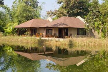 Resort Bagh Villas I Kanha