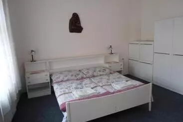 Majatalo Penzion U české Koruny