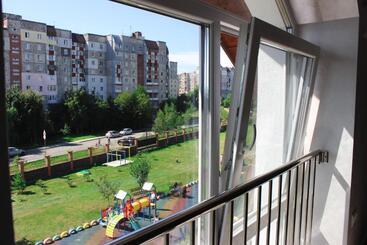 Bed and Breakfast дім святого йосифа