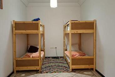 Bed and Breakfast Afgo Hostel