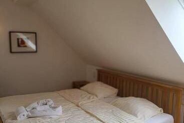 הוסטל Landhaus Hoisdorf