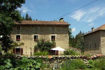 Nocleg ze śniadaniem La Fontaine Des Thiolles