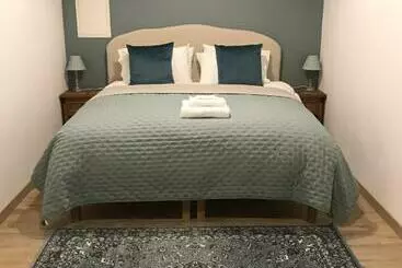 Bed and Breakfast Logis De L Arceau