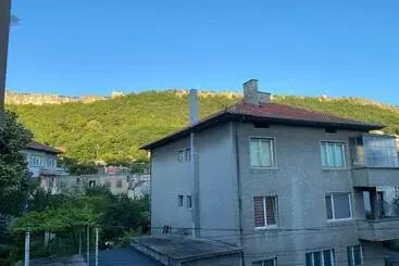 Pension  стаи за гости маринови