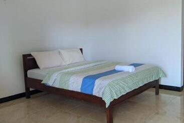 Bed and Breakfast Andy S Lodge Kelimutu