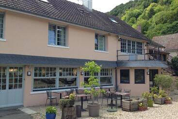 Bed and Breakfast Auberge De La Roque