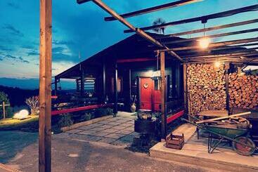 ベッドアンドブレックファースト La Tana Dello Scoiattolo Adults Only