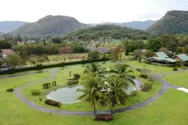 Resort ทิพย์วาริน รีสอร์ท เขาใหญ่