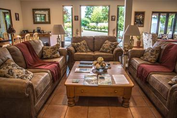 צימר Heartland Lodge