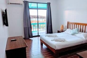 فندق Pacific Crown