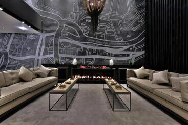 בית מלון כפרי Three O Nine