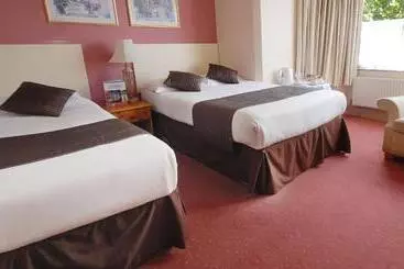 Tree Hotel At Iffley