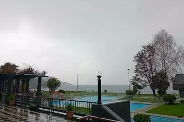 アパートホテル Apart Enjoy Pucón