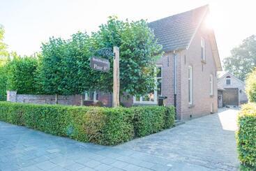 Aamiaismajoitus (B&B) Bed En Breakfast Puur8a