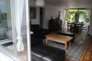 ベッドアンドブレックファースト Chambres D Hôtes La Tribu