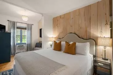 ベッドアンドブレックファースト Inn At Silver Maple Farm
