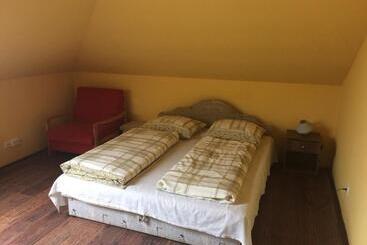 Bed and Breakfast János Tó