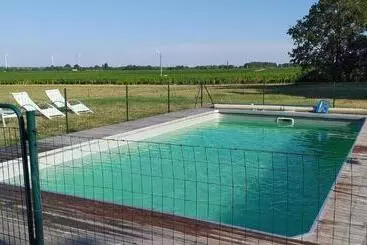 ベッドアンドブレックファースト Le Château De La Brosse Chambres D Hôtes