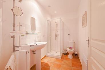 مبيت وإفطار Normandy Inn