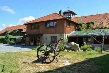 Majatalo Ekofarma Horní Chrášťany