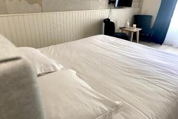 بنسيون Casa Mila & Spa Chambres D Hôtes Raffinées Vue Loire, Spa Bien être