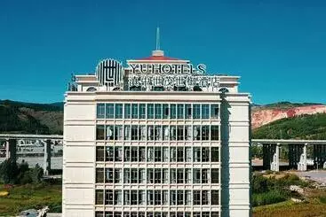 Yuhotel Kunming Northeast