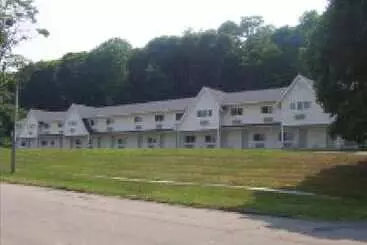 The Falls Motel