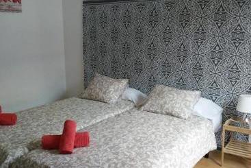 아파트 Dos Torres Pilar Suites  Pilares Vistas A La Ofrenda 3 Balcones A Calle Alfonso I