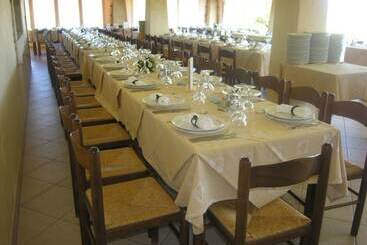 ホテル Ristorante Funtana Abbas