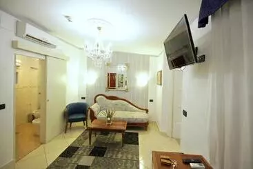 هتل Veneto Con Accesso Ztl