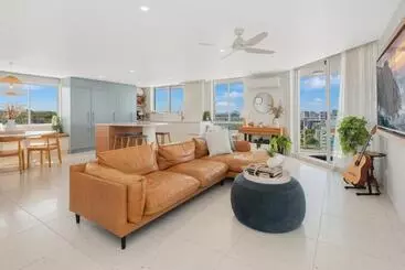 아파트 Mandolin Beachfront Resort