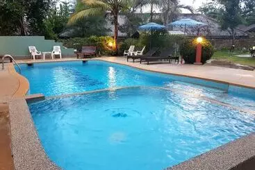 Mild Garden View Resort