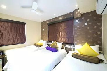 هاستل New Fortunate Guest House