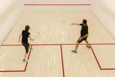 ホテル Espace Leonard De Vinci